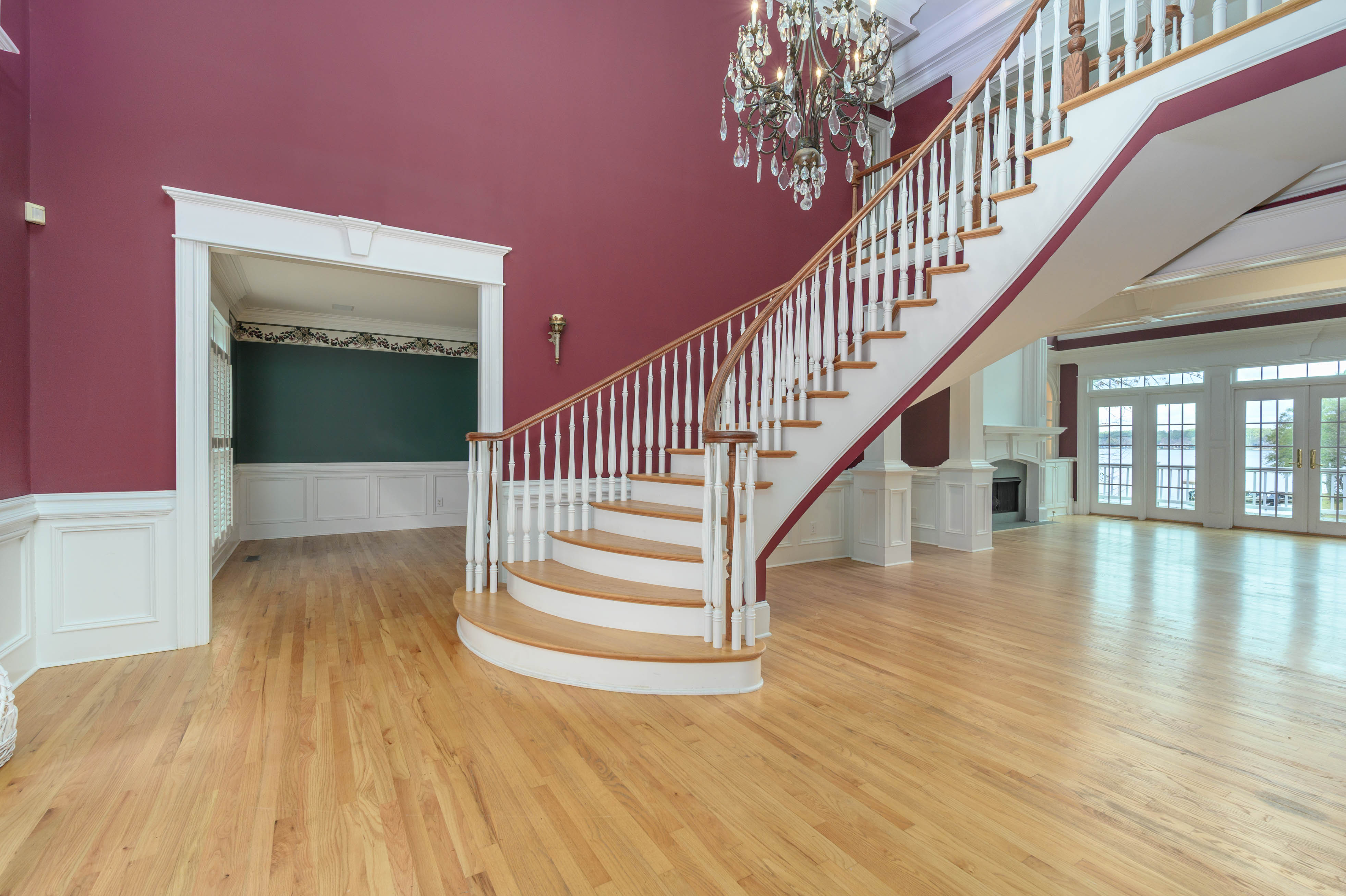 273 Reynolds Drive image 9